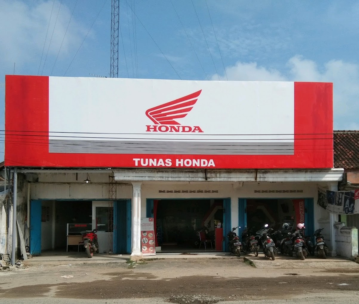 Dealer Motor Honda Kabupaten Lampung Tengah - TDM SEPUTIH MATARAM
